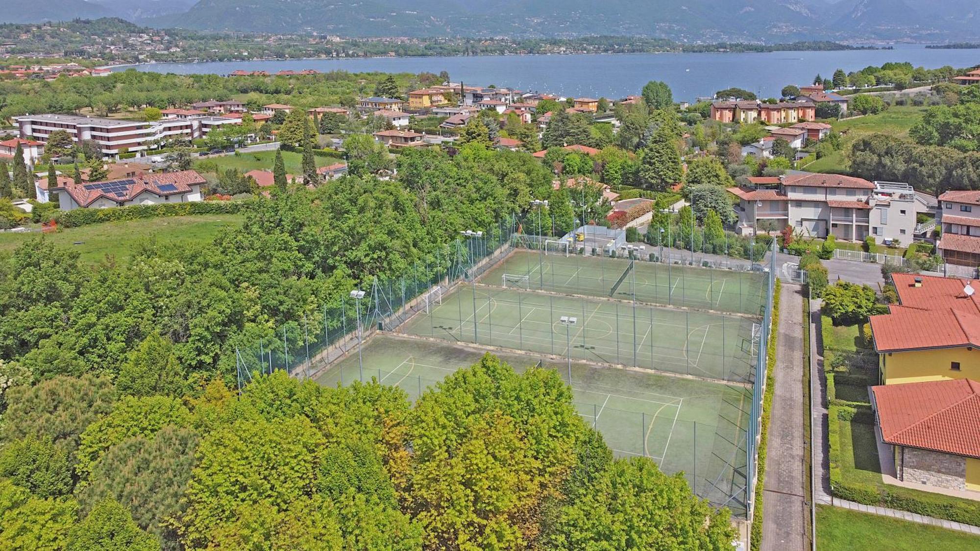 Borgo Del Torchio Apartments By Wonderful Italy Манерба-дель-Гарда Экстерьер фото