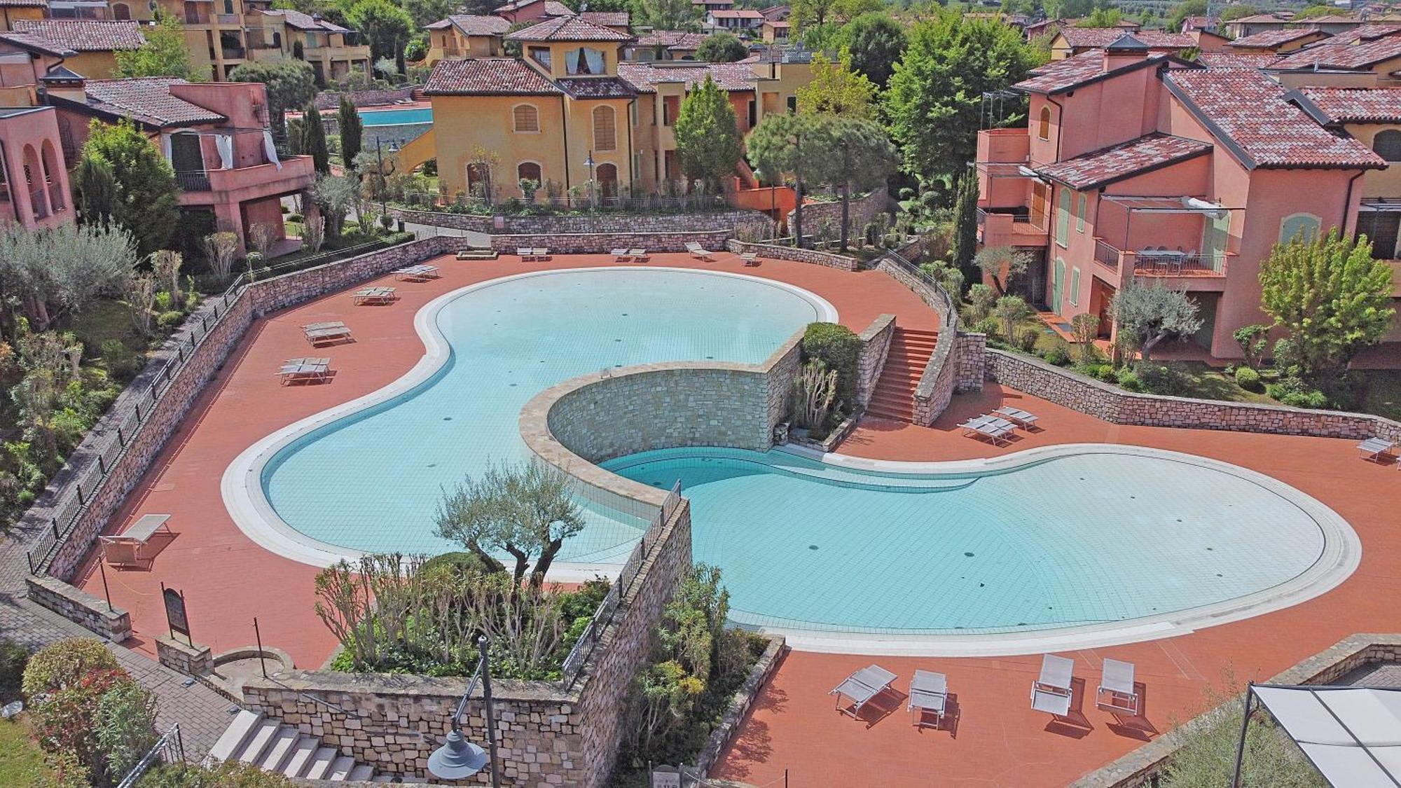 Borgo Del Torchio Apartments By Wonderful Italy Манерба-дель-Гарда Экстерьер фото